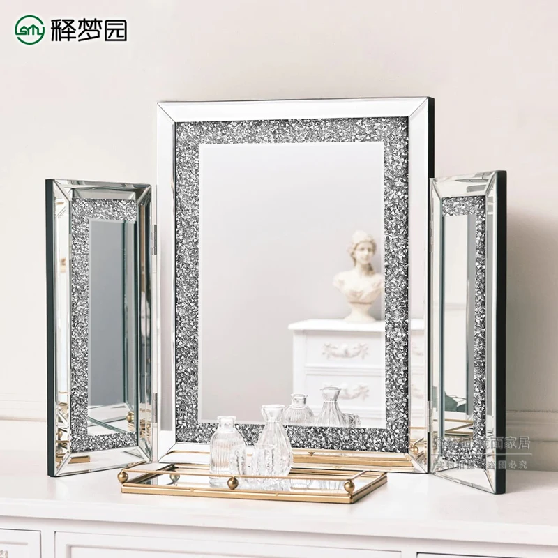 Dream Interpretation Garden Tri-fold Mirror European Modern Light Luxury Household Bedroom Dresser Makeup Mirror Desktop Three-s
Dream Interpretation Garden Tri-fold Mirror European Modern Light Luxury Household Bedroom Dresser Makeup Mirror Desktop Three-s