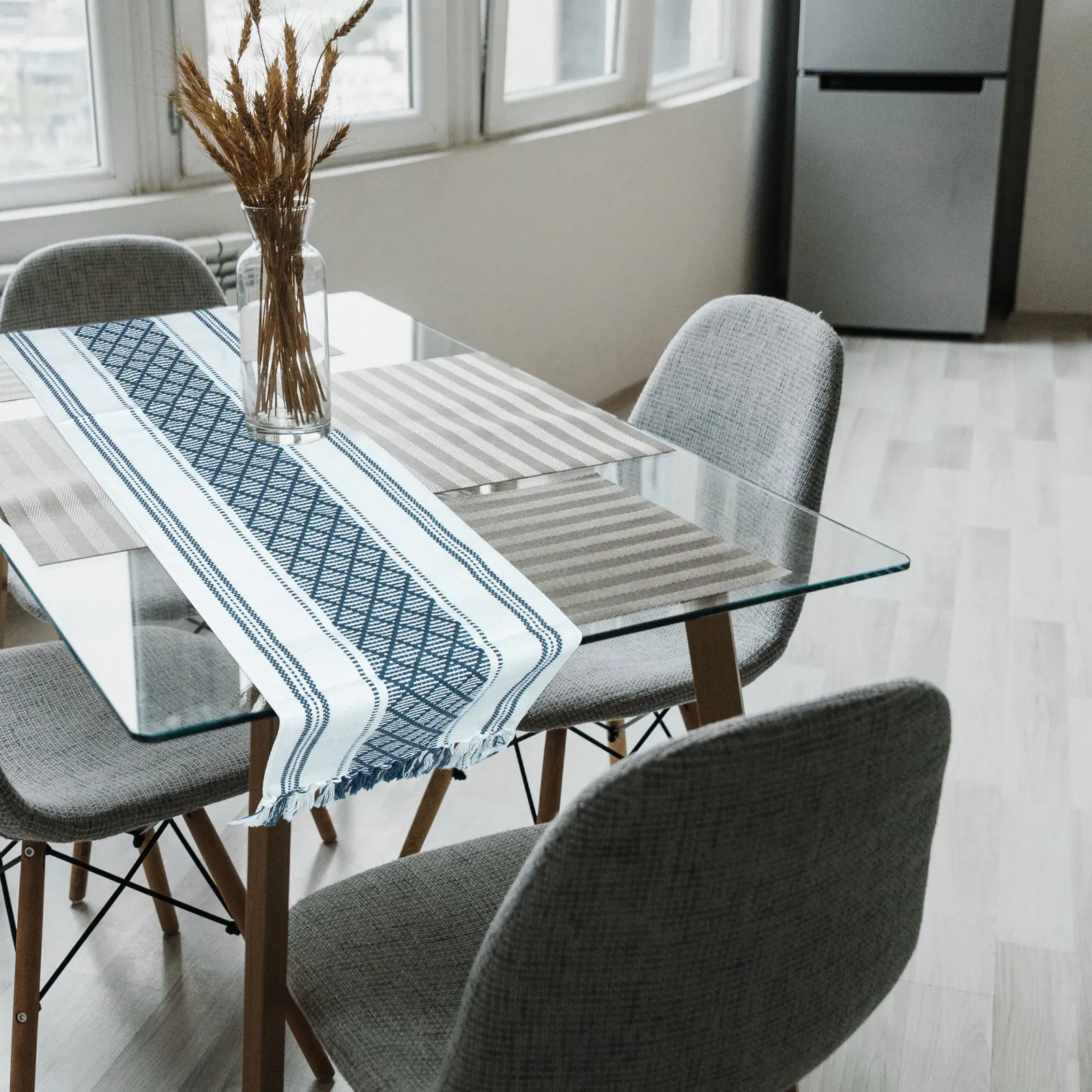 Blue Table Runner Decorative Cotton Braided Stripe Tablecloth for Dining Wedding Party Decoration Buffet Tea Table Cover
Blue Table Runner Decorative Cotton Braided Stripe Tablecloth for Dining Wedding Party Decoration Buffet Tea Table Cover