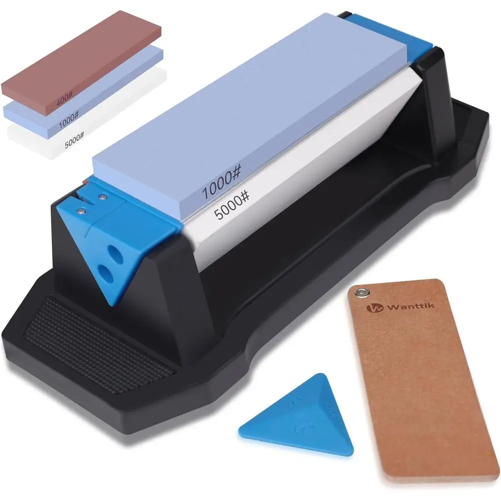 Трехсторонний точильный камень для ножей 400/1000/5000 грит, с нескользящим основанием, направляющей по углу заточки и кожаной прокладкой для заточки.
Трехсторонний точильный камень для ножей 400/1000/5000 грит, с нескользящим основанием, направляющей по углу заточки и кожаной прокладкой для заточки.