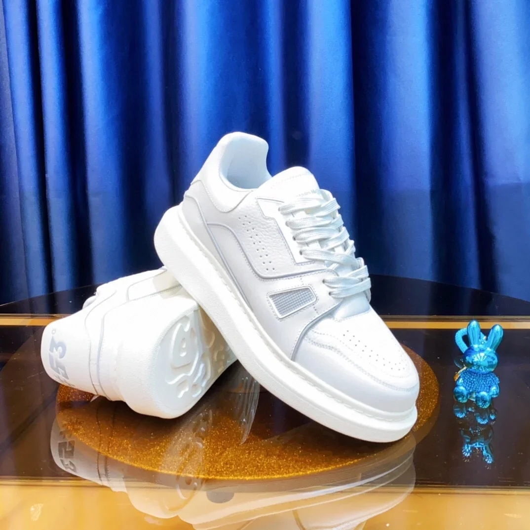Top Hight Quality Mens Casual Sneakers Real Leather Womens Brand Designer Tennis Shoes Classic Fashion Design running shoes
Top Hight Quality Mens Casual Sneakers Real Leather Womens Brand Designer Tennis Shoes Classic Fashion Design running shoes