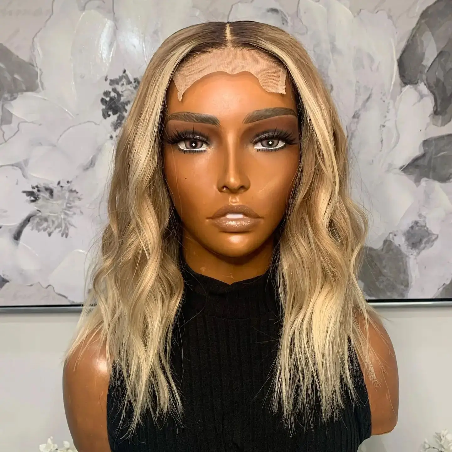 Короткий волнистый парик Ombre Blonde Wig Прочный и высококачественный парик фронта шнурка Water Wave Бесклеевая повседневная одежда
Короткий волнистый парик Ombre Blonde Wig Прочный и высококачественный парик фронта шнурка Water Wave Бесклеевая повседневная одежда