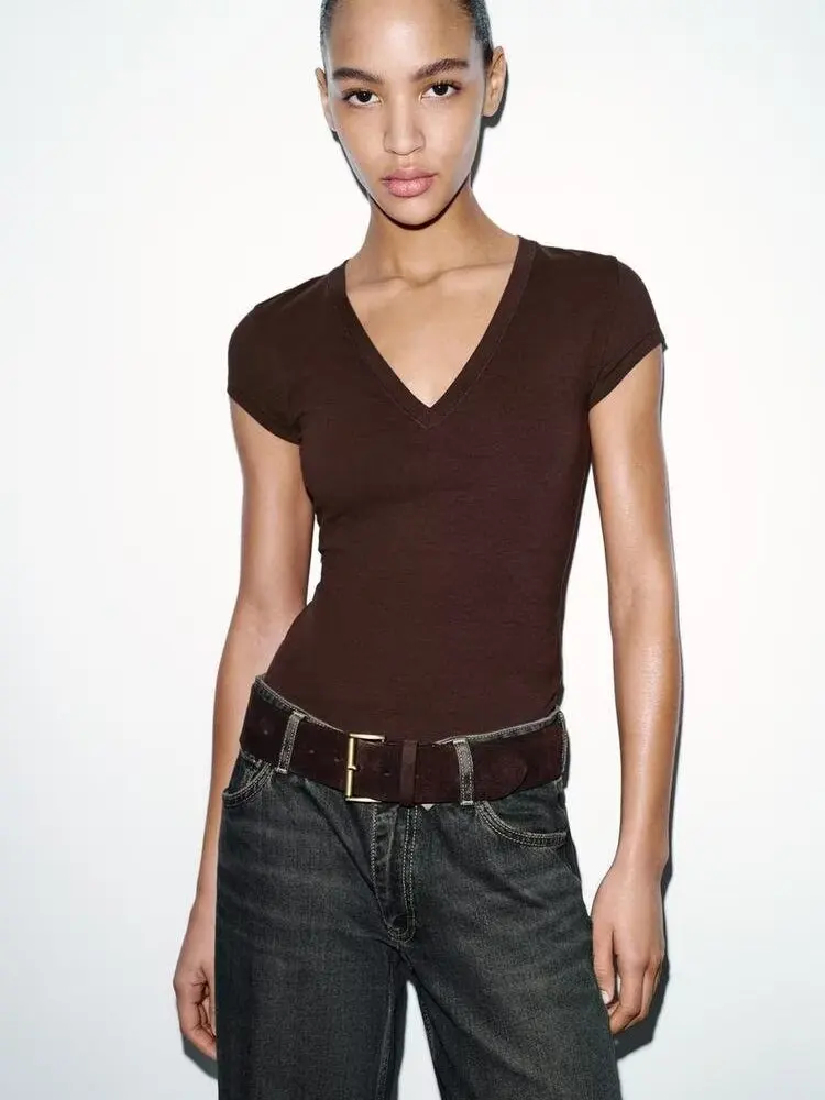 New Summer Women's T-shirt Simple Versatile Short Sleeve Slim Fit Multi-Color V-Neck 18-25 Years Old 2026 Season
New Summer Women's T-shirt Simple Versatile Short Sleeve Slim Fit Multi-Color V-Neck 18-25 Years Old 2026 Season