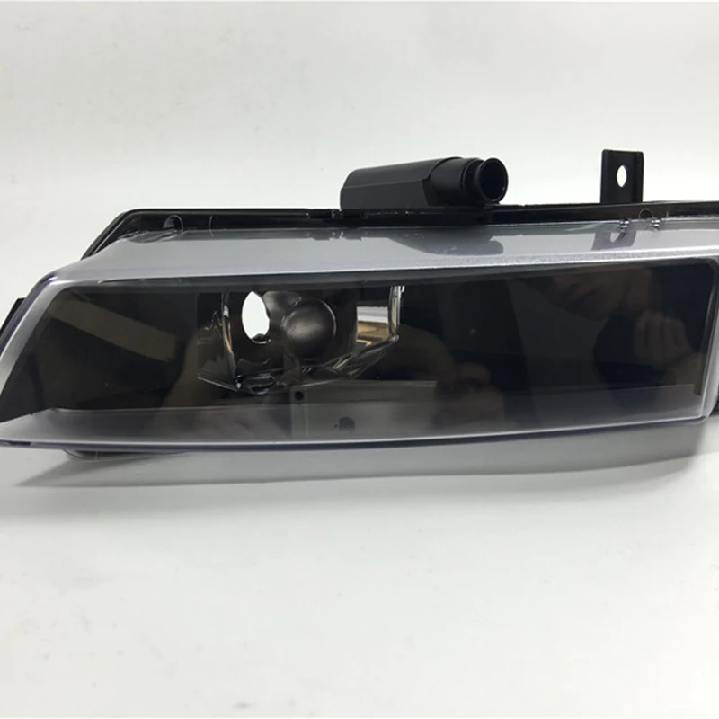 LED Car Front Bumper Light Fog Light Assembly Case For BMW E87 2007-2011 Year
LED Car Front Bumper Light Fog Light Assembly Case For BMW E87 2007-2011 Year