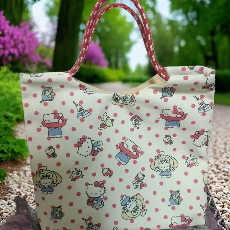 Sweet New Kawaii Anime Sanrio Ins Storage Bag Cute Cartoon Commuter Hello Kitty Tote Canvas Bag Lovely Gifts for Girls
Sweet New Kawaii Anime Sanrio Ins Storage Bag Cute Cartoon Commuter Hello Kitty Tote Canvas Bag Lovely Gifts for Girls