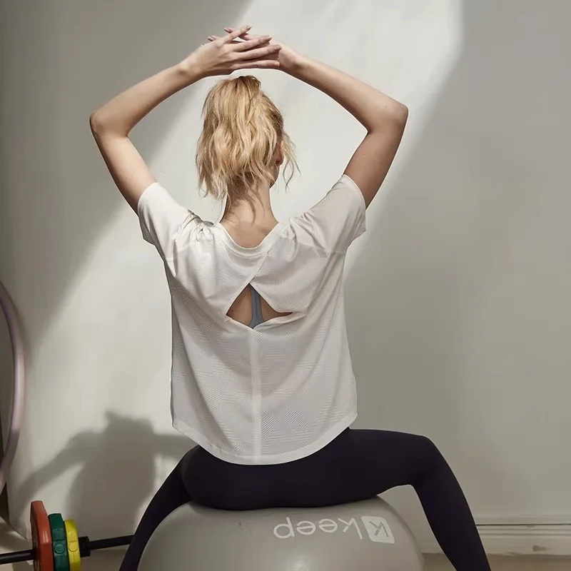 2026 New Summer Women Yoga Tops Quick Dry Short Sleeve T Shirt Loose Cover Up Workout Clothes for Running Pilates Fitness
2026 New Summer Women Yoga Tops Quick Dry Short Sleeve T Shirt Loose Cover Up Workout Clothes for Running Pilates Fitness
