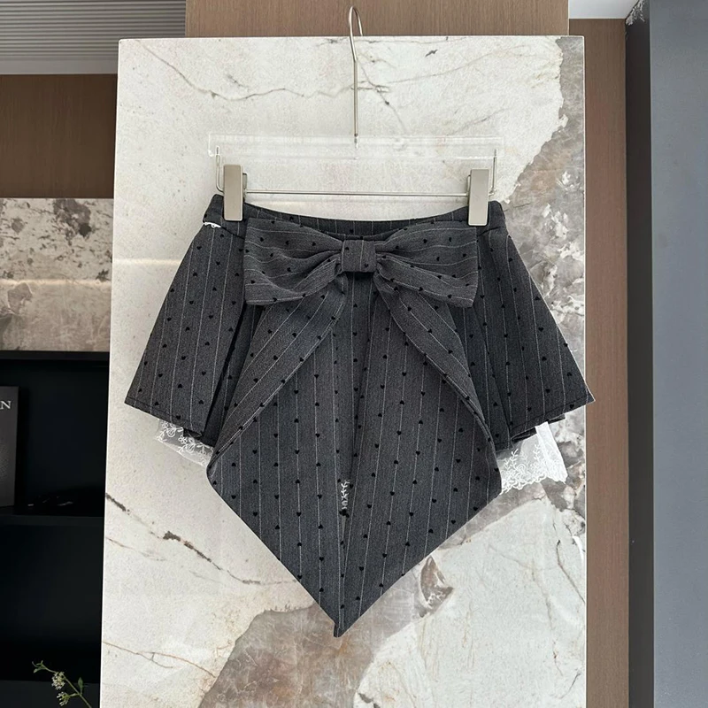 Y2K Sweet Lace Patchwork Skirt Women Korean Elegant High Waist Slim Mini Skirt Lady Summer Bow Design A Line Dot Striped Skirts
Y2K Sweet Lace Patchwork Skirt Women Korean Elegant High Waist Slim Mini Skirt Lady Summer Bow Design A Line Dot Striped Skirts
