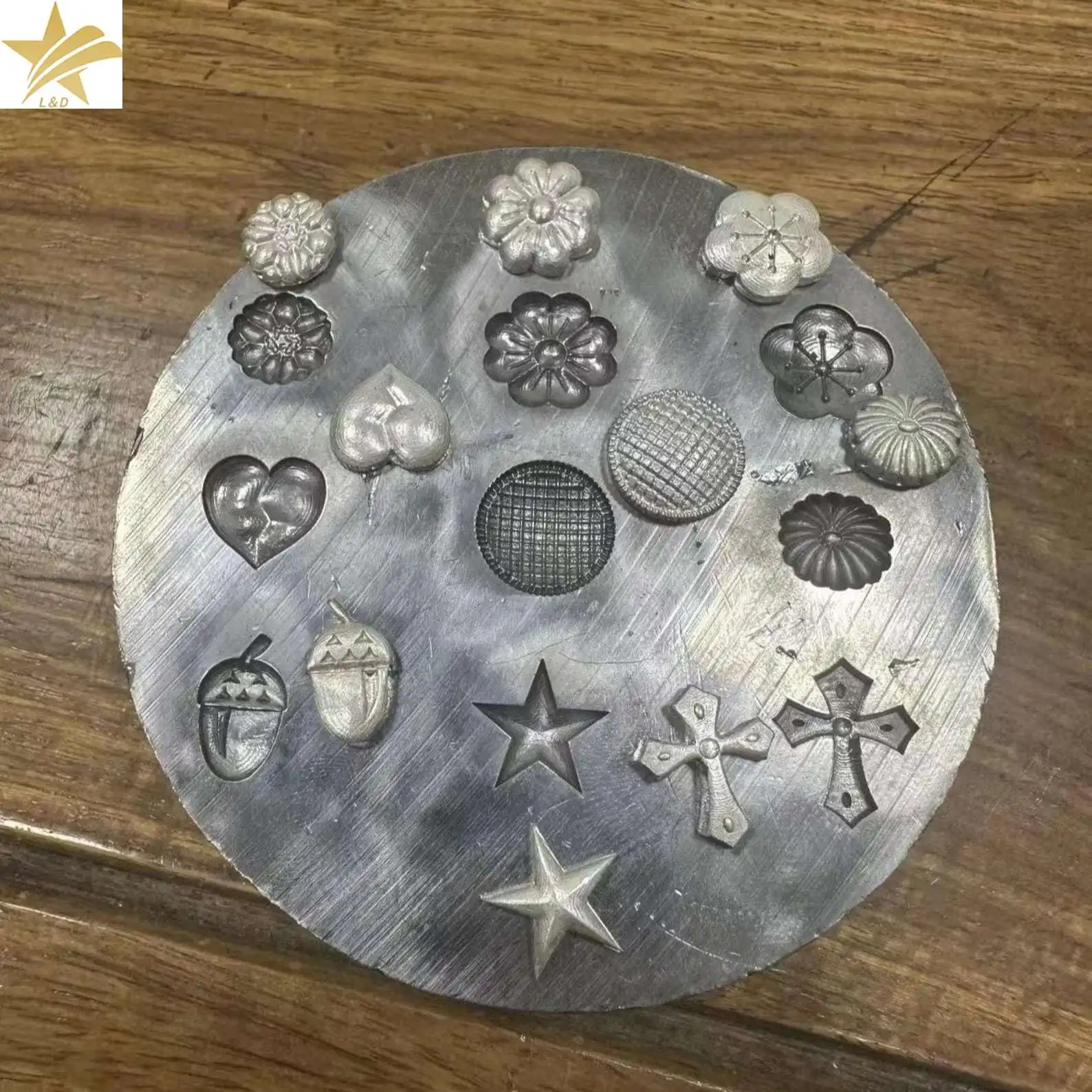Star Moon Metal Stamping Dies Jewelry Marking Punch Tool Steel Stamper for Silver Gold Copper Handmade Jewelry Craft Stamp
Star Moon Metal Stamping Dies Jewelry Marking Punch Tool Steel Stamper for Silver Gold Copper Handmade Jewelry Craft Stamp