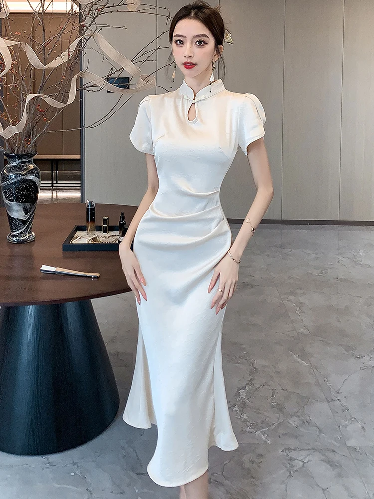 Summer Acetate Satin Jacquard Vintage Cheongsam Dress Women Elegant Bodycon Luxury Gown 2025 Korean Vintage Festival Party Dress
Summer Acetate Satin Jacquard Vintage Cheongsam Dress Women Elegant Bodycon Luxury Gown 2025 Korean Vintage Festival Party Dress