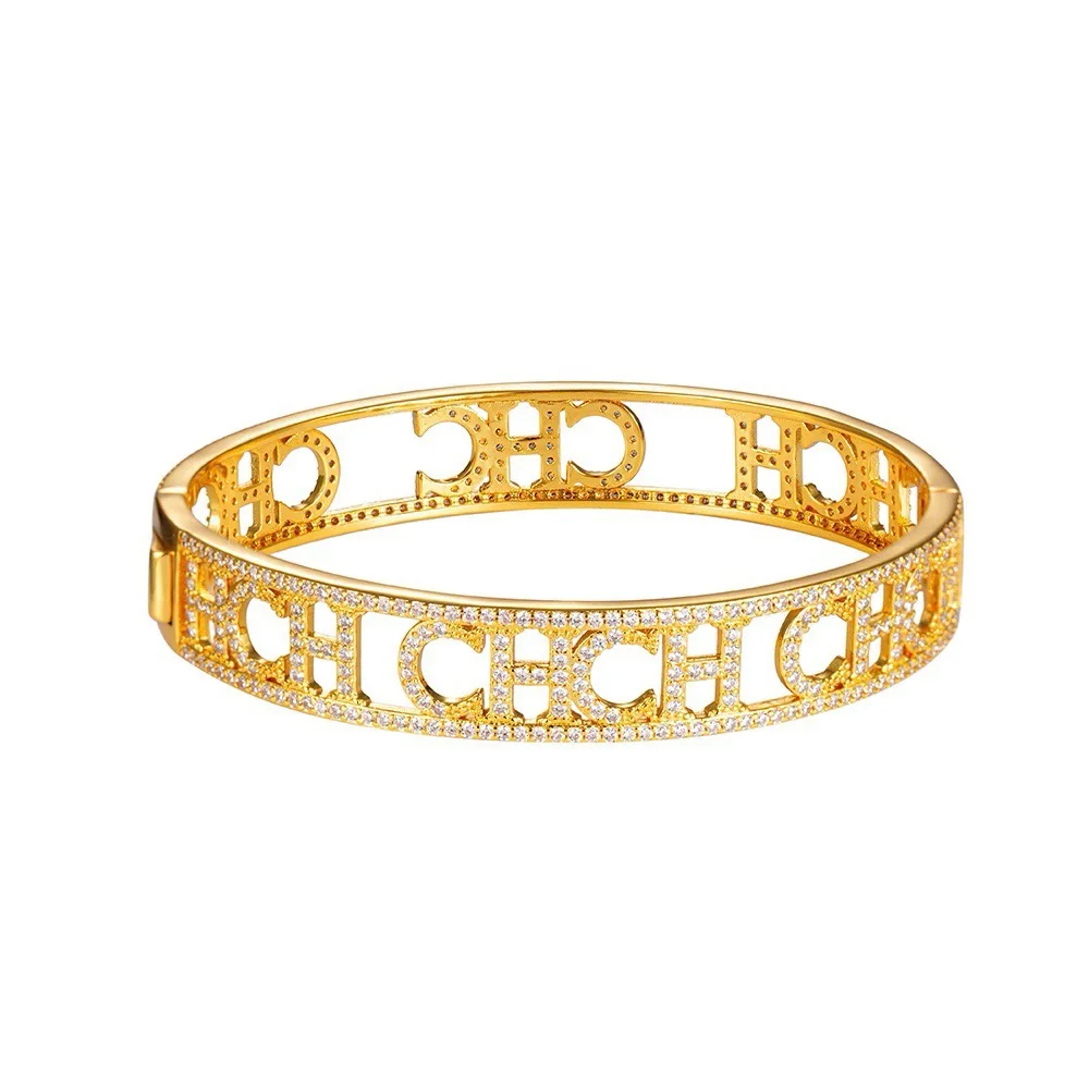 Women's Bracelet With Metal Hollowed Out Letter Design Luxuriou Sturdy Gold-plated
Women's Bracelet With Metal Hollowed Out Letter Design Luxuriou Sturdy Gold-plated