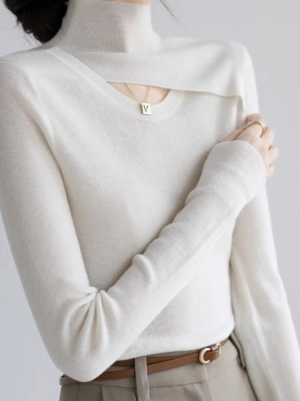 Stylish Half-High Collar Knitwear Base Shirt Women's Inner Wear Hollow out Mid-Collar Knitted Top Fashionable Anti-Aging Autu...
Stylish Half-High Collar Knitwear Base Shirt Women's Inner Wear Hollow out Mid-Collar Knitted Top Fashionable Anti-Aging Autu...