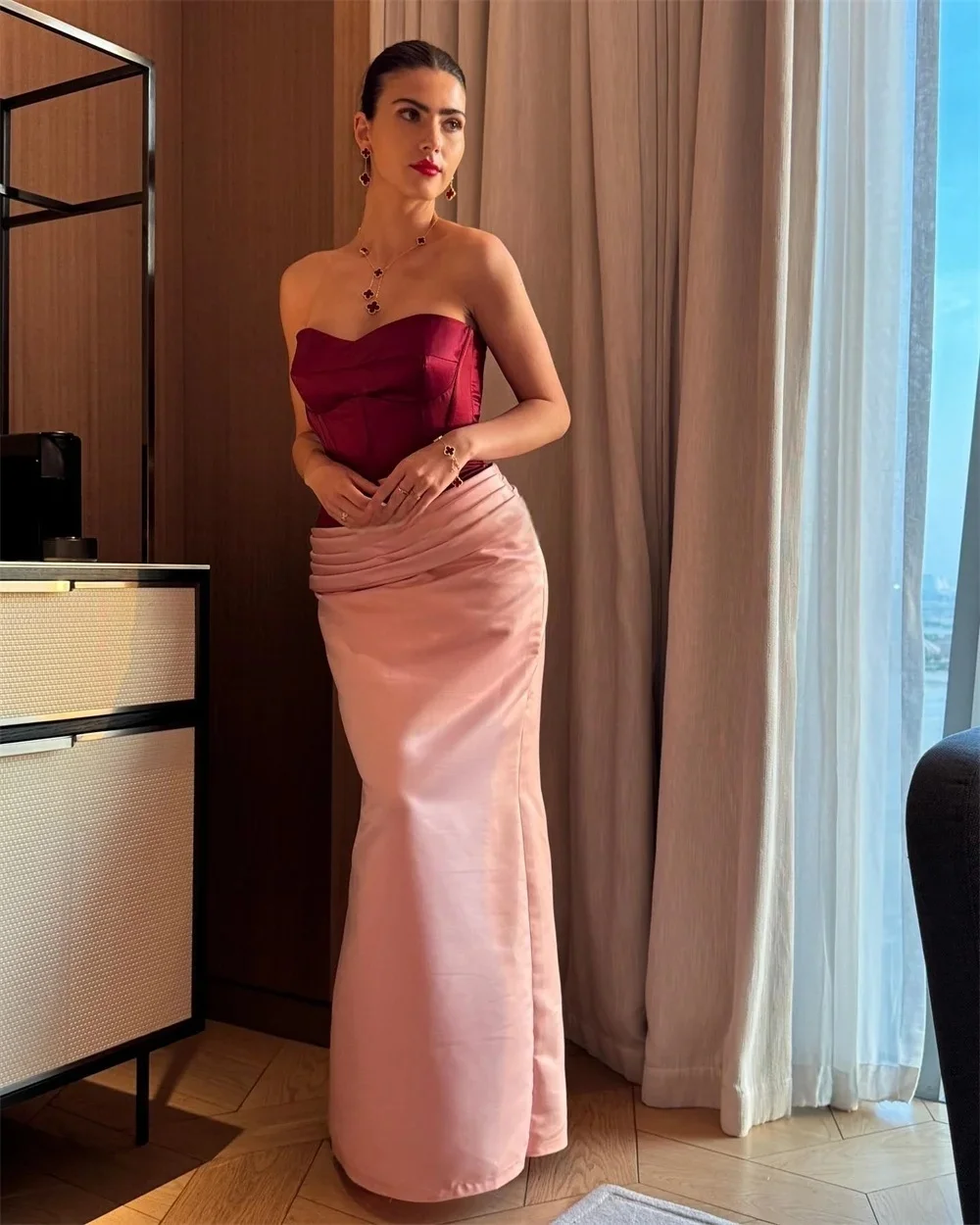 Pink Sweetheart Long Bespoke Occasion Gown Evening Dresses Pastrol Unisex Jersey Retro Dubai Saudi Arabic Prom Customized
Pink Sweetheart Long Bespoke Occasion Gown Evening Dresses Pastrol Unisex Jersey Retro Dubai Saudi Arabic Prom Customized