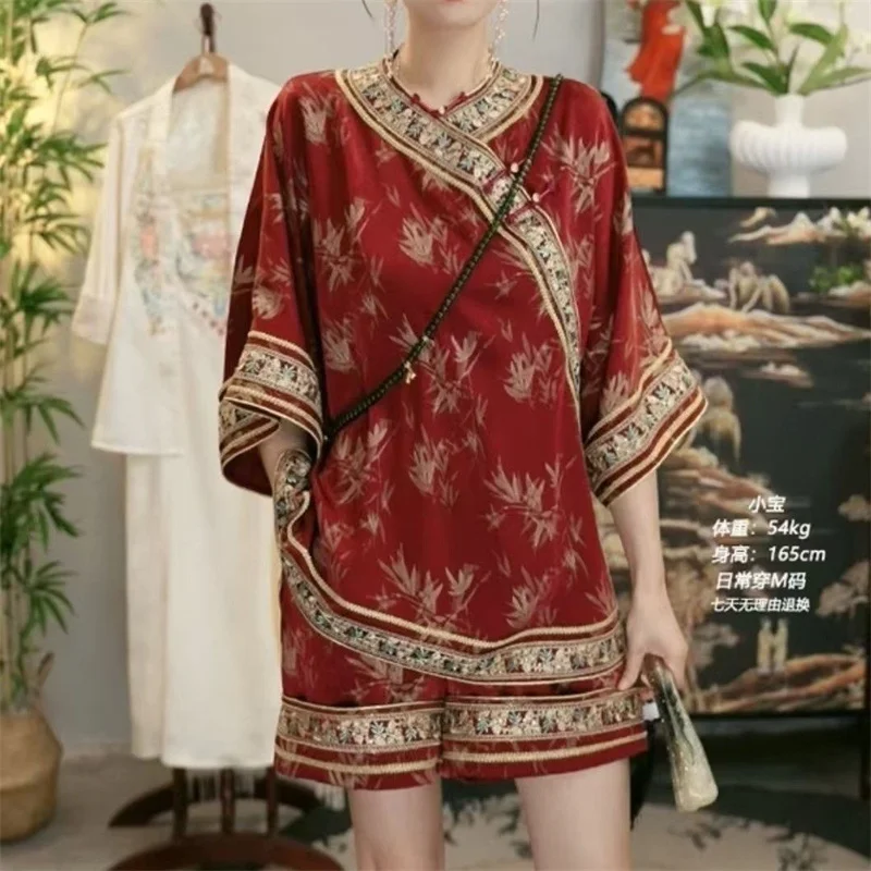 Chinese Style Outfits Women Shorts Suit Summer Floral Print Top+Elastic Waist Shorts Loose Satin Red 2 Piece Set
Chinese Style Outfits Women Shorts Suit Summer Floral Print Top+Elastic Waist Shorts Loose Satin Red 2 Piece Set