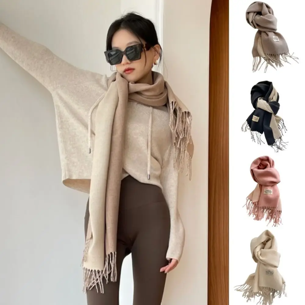 Classic Tassel Imitation Wool Scarf Two-sided Thicken Cashmere Shawl Plush Warm Winter Long Shawl Autumn Winter
Classic Tassel Imitation Wool Scarf Two-sided Thicken Cashmere Shawl Plush Warm Winter Long Shawl Autumn Winter