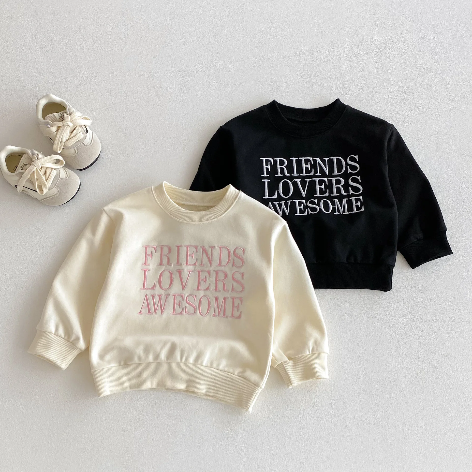 2025 Autumn New Children Long Sleeve Sweatshirt Letter Embroidery Boys Girls Casual Pullover Baby Loose Cotton Tops Kids Clothes
2025 Autumn New Children Long Sleeve Sweatshirt Letter Embroidery Boys Girls Casual Pullover Baby Loose Cotton Tops Kids Clothes