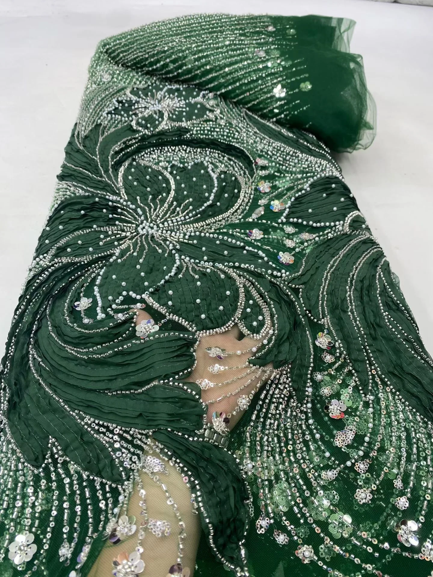 2025 African Nigerian High-Quality Sequins Embroidery Tulle Lace Fabric Sewing Beads Stone for Prom Dresses DP0484 5 Yards
2025 African Nigerian High-Quality Sequins Embroidery Tulle Lace Fabric Sewing Beads Stone for Prom Dresses DP0484 5 Yards