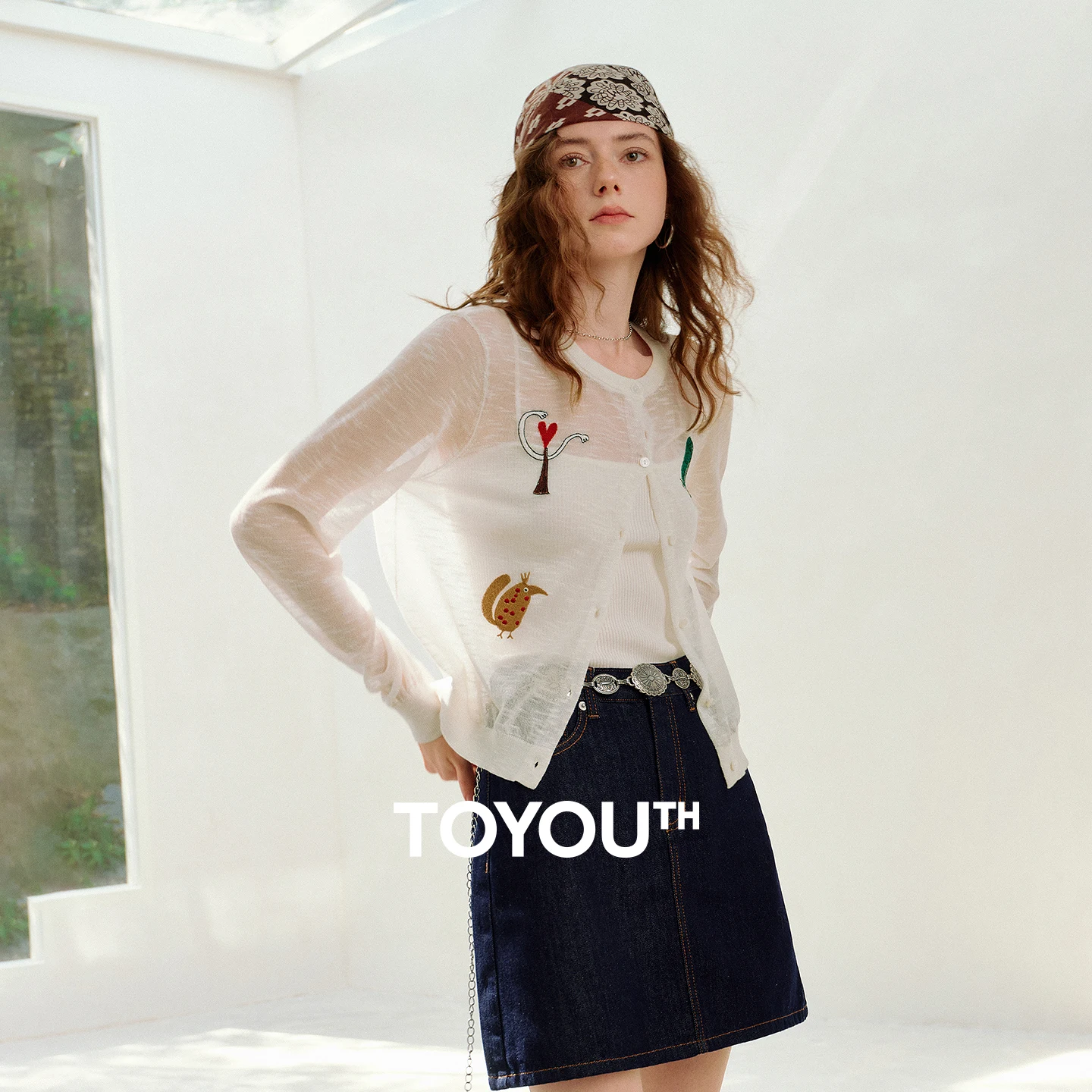 TOYOUTH женские текстурированные льняные вязаные топы 2026, весенние новые легкие прозрачные укороченные облегающие блузки с забавным узором, уменьшающие возраст
TOYOUTH женские текстурированные льняные вязаные топы 2026, весенние новые легкие прозрачные укороченные облегающие блузки с забавным узором, уменьшающие возраст