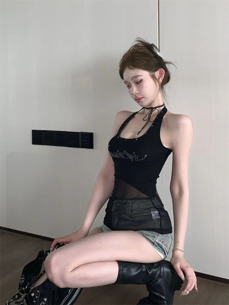 Sexy Halter Neck Tank Top Rhinestone Decor Slim Fit Mesh Short Blouse for Women Summer Party Nightclub Fun
Sexy Halter Neck Tank Top Rhinestone Decor Slim Fit Mesh Short Blouse for Women Summer Party Nightclub Fun