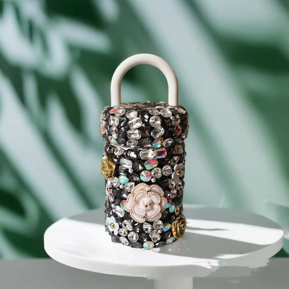 Diamond Bling Rhinestone Women's Thermal Travel Mug 420ML Vacuum Insulated Cup with Handle Girls Cup with Glittering Rhinestones
Diamond Bling Rhinestone Women's Thermal Travel Mug 420ML Vacuum Insulated Cup with Handle Girls Cup with Glittering Rhinestones