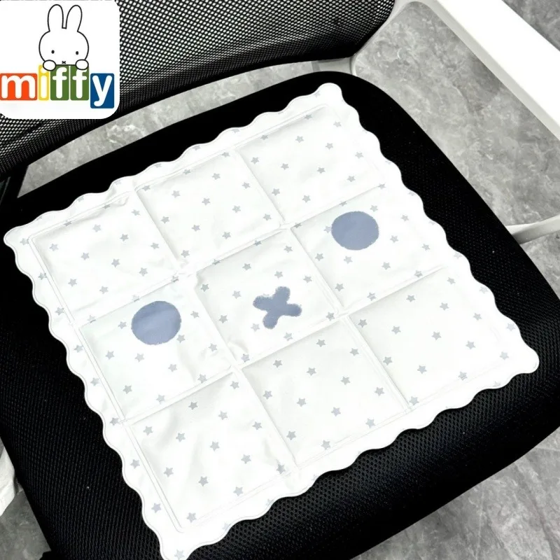 Miffy Summer Ice Cooling Pad - Cute Cartoon Gel Seat Cushion for Students, Office, Classroom & Dorm (Instant Cooling Relief!)
Miffy Summer Ice Cooling Pad - Cute Cartoon Gel Seat Cushion for Students, Office, Classroom & Dorm (Instant Cooling Relief!)