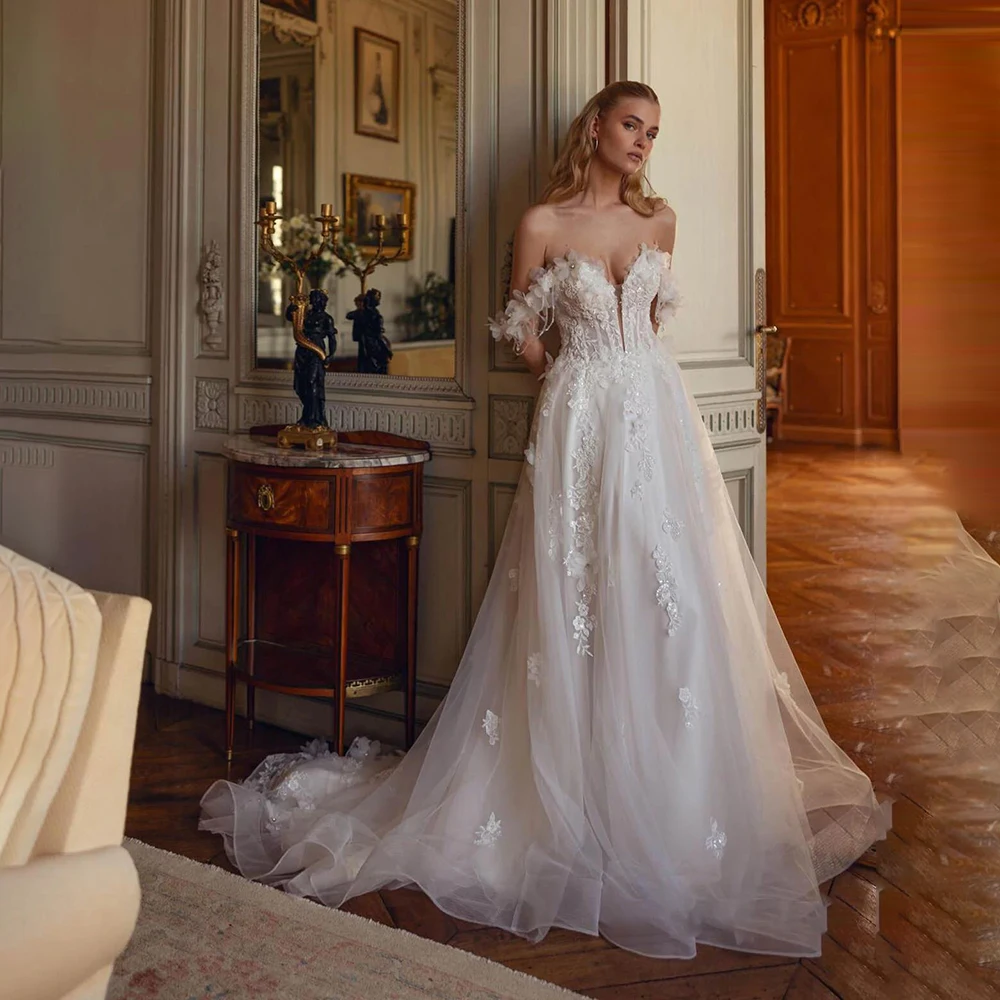 Customized Charming Lace Sweetheart Neck Wedding Dresses Cap Sleeve Bride Gown Back Zipper Wedding Gown vestido de novia
Customized Charming Lace Sweetheart Neck Wedding Dresses Cap Sleeve Bride Gown Back Zipper Wedding Gown vestido de novia