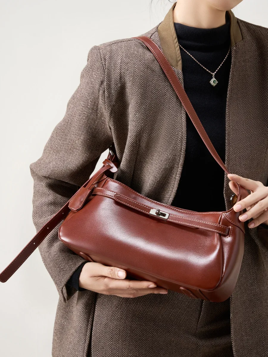 Genuine Leather Women Fashion Bag Shoulder Bag Handbags Ladies Crossbody Bags Luxury Designer Minimalism Bag Cattle Leather
Genuine Leather Women Fashion Bag Shoulder Bag Handbags Ladies Crossbody Bags Luxury Designer Minimalism Bag Cattle Leather