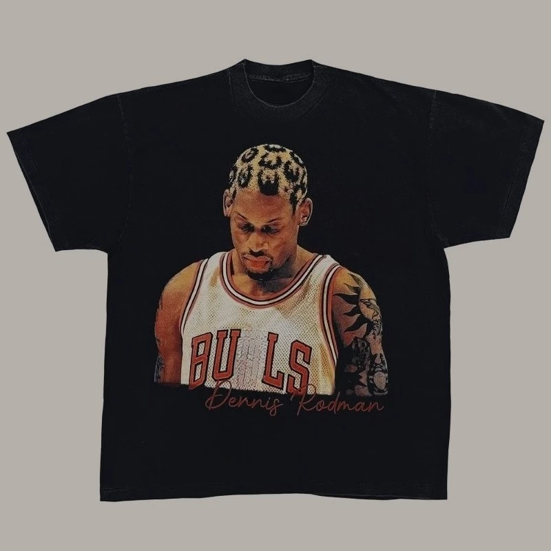 Летняя футболка 2025 года с портретом и коротким рукавом, индивидуальная мужская и женская футболка в американском стиле ретро, топ, осенне-зимняя внутренняя одежда
Летняя футболка 2025 года с портретом и коротким рукавом, индивидуальная мужская и женская футболка в американском стиле ретро, топ, осенне-зимняя внутренняя одежда