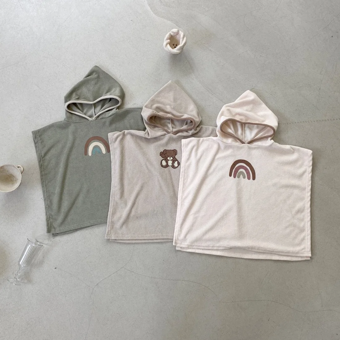 0-4YBaby Bath Towel Newborn Baby Girl Boy Hooded Bathrobe Kids Beach Blanket Beach Spa Quick-drying Kids Bathrobe Towel
0-4YBaby Bath Towel Newborn Baby Girl Boy Hooded Bathrobe Kids Beach Blanket Beach Spa Quick-drying Kids Bathrobe Towel