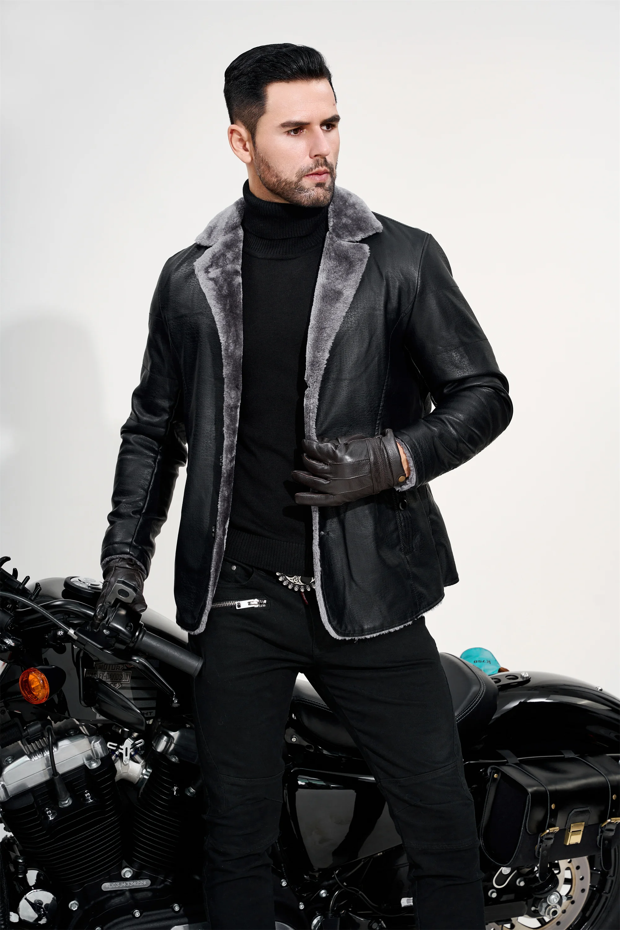 Men's Casual Lapel PU Leather Biker Jacket - Fashionable Coat for Men
Men's Casual Lapel PU Leather Biker Jacket - Fashionable Coat for Men