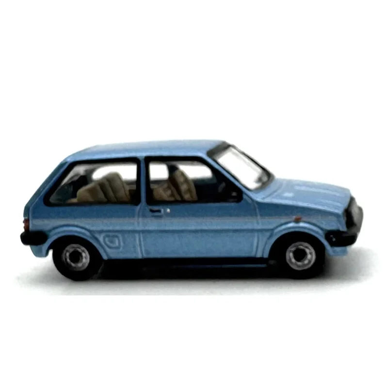 Diecast 1/76 Scale Mini Metro Vintage Car Model Collection Alloy Trolley Decoration Collectible Toy Gift
Diecast 1/76 Scale Mini Metro Vintage Car Model Collection Alloy Trolley Decoration Collectible Toy Gift