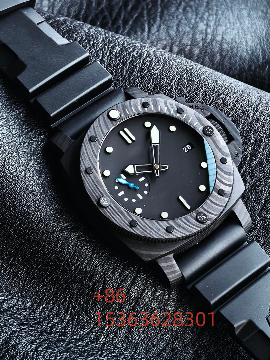 Top Quality Carbon Fiber Dial 42mm Automatic Mechanical Watch Fully Functional
Top Quality Carbon Fiber Dial 42mm Automatic Mechanical Watch Fully Functional