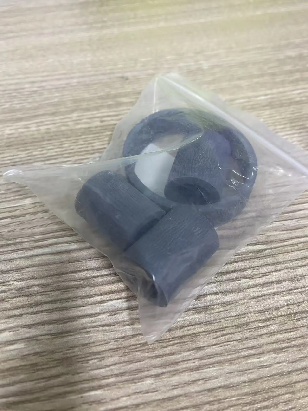 1set Pickup Feed Roller Tire Kit for EPSON WF C529R C579R C5210 C5290 C5710 C5790 M5298 M5299 M5799 1736257 1775149
1set Pickup Feed Roller Tire Kit for EPSON WF C529R C579R C5210 C5290 C5710 C5790 M5298 M5299 M5799 1736257 1775149