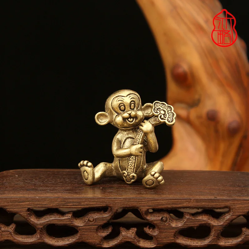 New Solid Monkey Holding Ruyi Ornament Brass Home Living Room Office Desktop Tea Pet Decoration Gift Craft
New Solid Monkey Holding Ruyi Ornament Brass Home Living Room Office Desktop Tea Pet Decoration Gift Craft