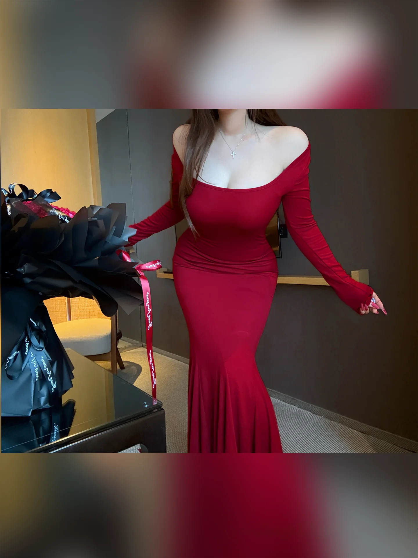 plus Size Fleece Lined Long Sleeve Sexy Fish Tail Bodycon Skirt Women's Casual Wear round Neck Step in Style Spring Autumn Wi...
plus Size Fleece Lined Long Sleeve Sexy Fish Tail Bodycon Skirt Women's Casual Wear round Neck Step in Style Spring Autumn Wi...