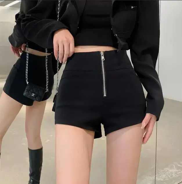 Black High-Waist Casual Shorts Women's Outerwear Summer Autumn Winter New Style Slimming Wide Leg Hot Pants for Young Girls
Black High-Waist Casual Shorts Women's Outerwear Summer Autumn Winter New Style Slimming Wide Leg Hot Pants for Young Girls