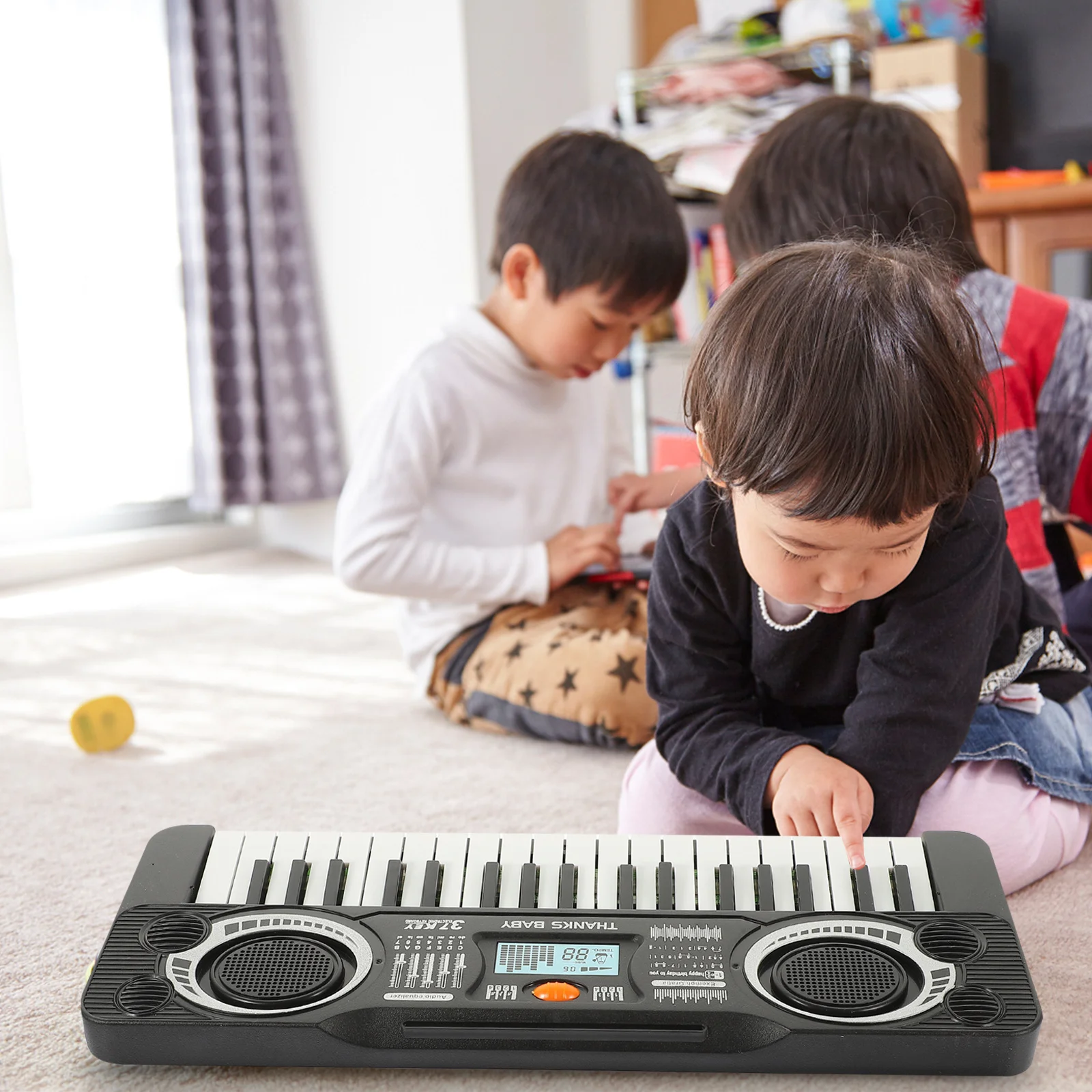 1Pcs Electronic Piano Children 37 Keys Portable Music Educational Keyboard for Kids Music Learning Gift Electronic Piano Toy
1Pcs Electronic Piano Children 37 Keys Portable Music Educational Keyboard for Kids Music Learning Gift Electronic Piano Toy