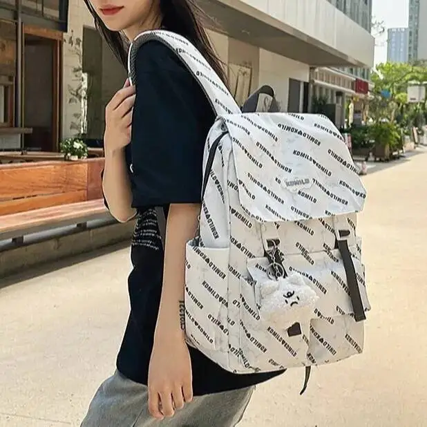 Модный повседневный буквенный принт для кампуса, младшая школа, модный школьный студенческий спортивный стиль, простой рюкзак для женщин
Модный повседневный буквенный принт для кампуса, младшая школа, модный школьный студенческий спортивный стиль, простой рюкзак для женщин