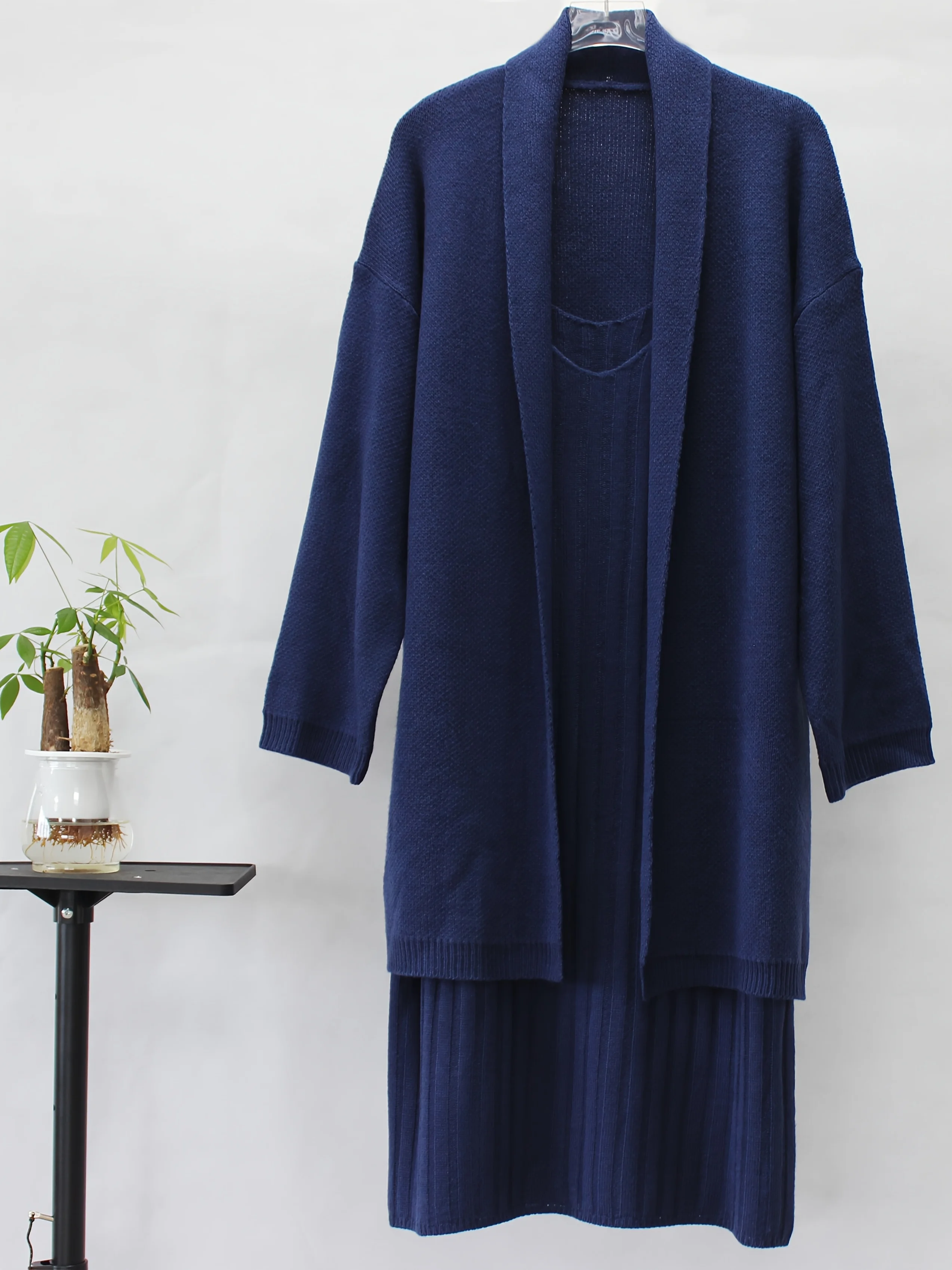 Plus Size Women Knit Two Piece Set Long Sleeve Cardigan & Sleeveless Tank Dress Casual Loungewear Autumn Winter
Plus Size Women Knit Two Piece Set Long Sleeve Cardigan & Sleeveless Tank Dress Casual Loungewear Autumn Winter