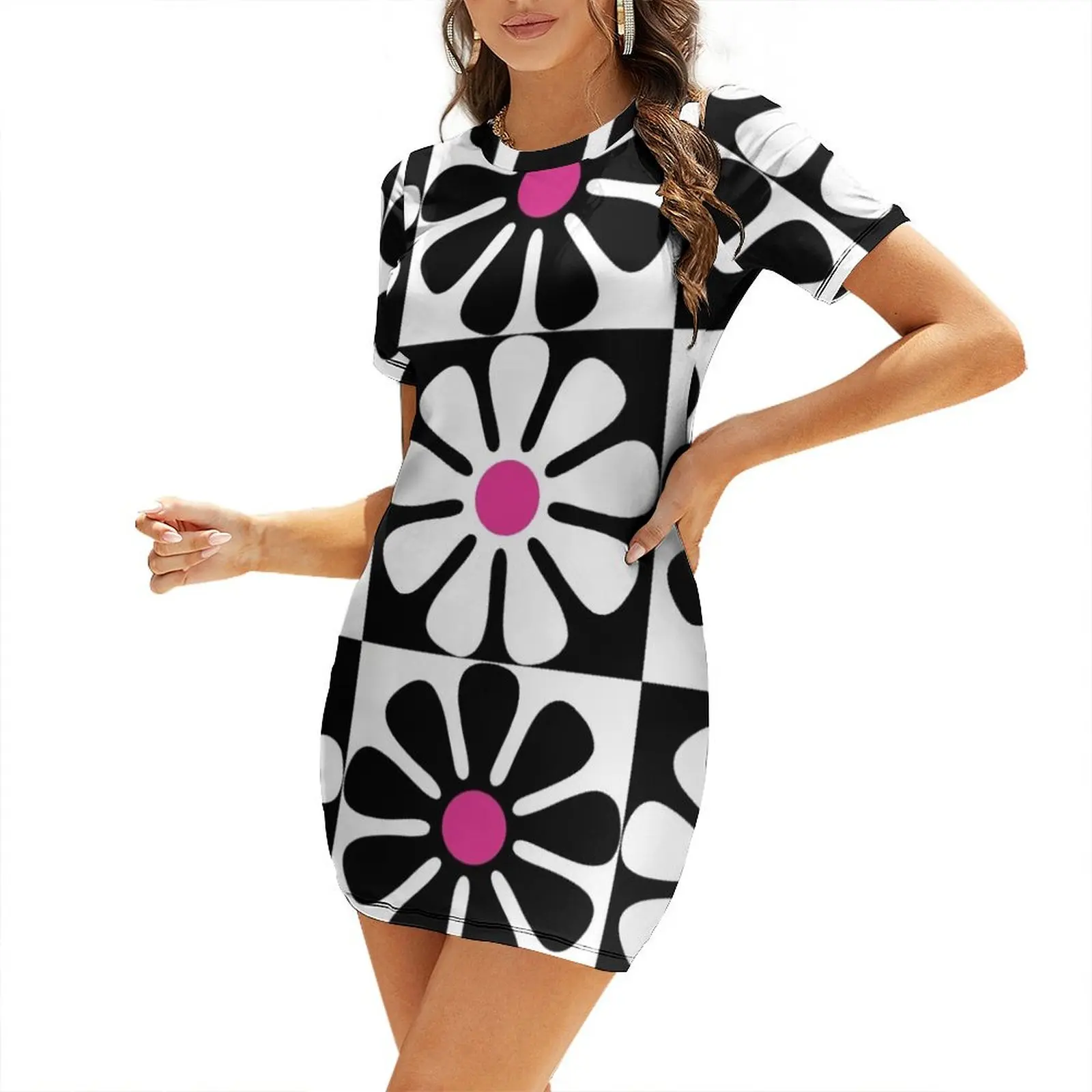 60's Retro Big Flowers in Black, White and Pink Short Sleeved Dress women clothes purple dress Dresses for wedding party
60's Retro Big Flowers in Black, White and Pink Short Sleeved Dress women clothes purple dress Dresses for wedding party