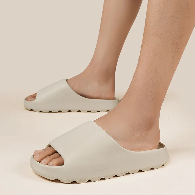 Eyriphy Fashion Men Sports Slippers Casual Breathable Women Beach Sandals Platform Cloud Slippers Soft Antislip House Slippers
Eyriphy Fashion Men Sports Slippers Casual Breathable Women Beach Sandals Platform Cloud Slippers Soft Antislip House Slippers