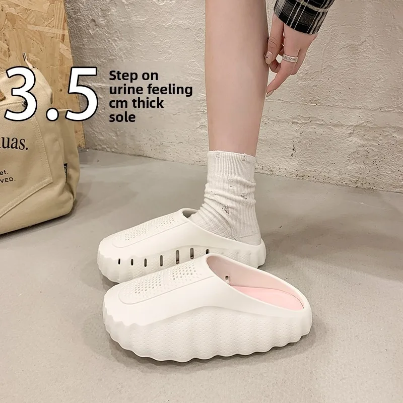 Men's and women's EVA lightweight toe massage slippers 2026 outdoor new casual sports slippers couple's fashionable beach shoes
Men's and women's EVA lightweight toe massage slippers 2026 outdoor new casual sports slippers couple's fashionable beach shoes