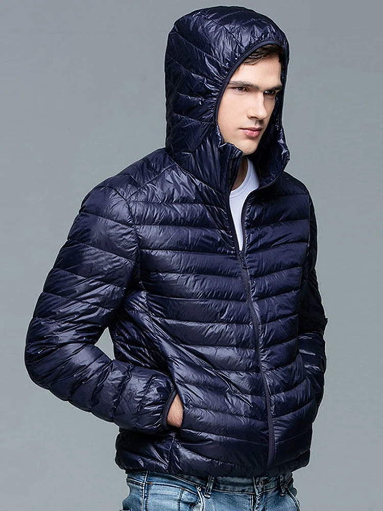 Мужская ультралегкая термопуховая куртка, молодежная модная спортивная одежда для активного отдыха, водонепроницаемая, ветрозащитная, дышащая, с застежкой-молнией.
Мужская ультралегкая термопуховая куртка, молодежная модная спортивная одежда для активного отдыха, водонепроницаемая, ветрозащитная, дышащая, с застежкой-молнией.