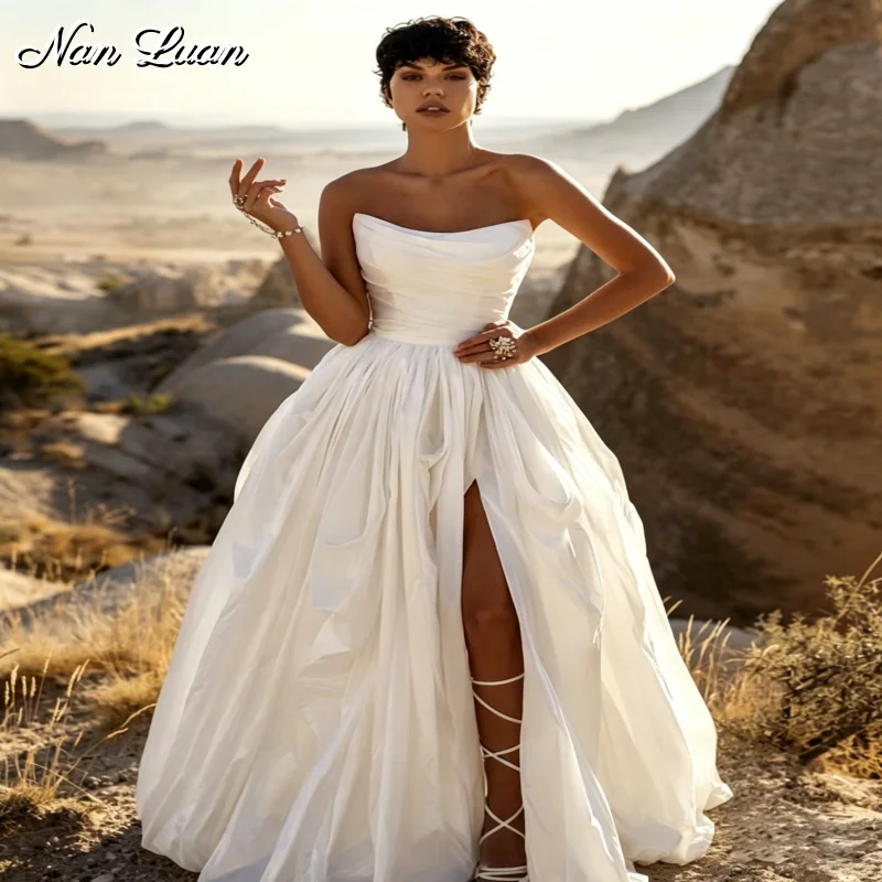 2026 Strapless Satin Wedding Dress High Slit A-Line Bridal Gown Vestidos de Novia Customized
2026 Strapless Satin Wedding Dress High Slit A-Line Bridal Gown Vestidos de Novia Customized