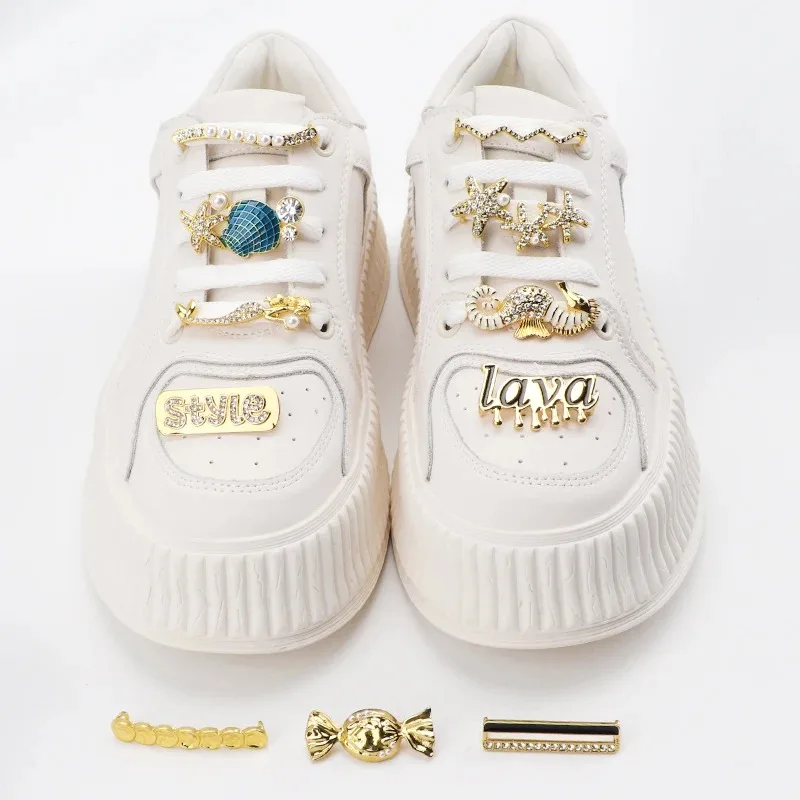 1Pcs Luxury Jeweled Vintage Shoelaces Charms Diamond Pearl Shoes Decoration Clip Girls Women Shiny Rhinestones Buckle Accessori
1Pcs Luxury Jeweled Vintage Shoelaces Charms Diamond Pearl Shoes Decoration Clip Girls Women Shiny Rhinestones Buckle Accessori