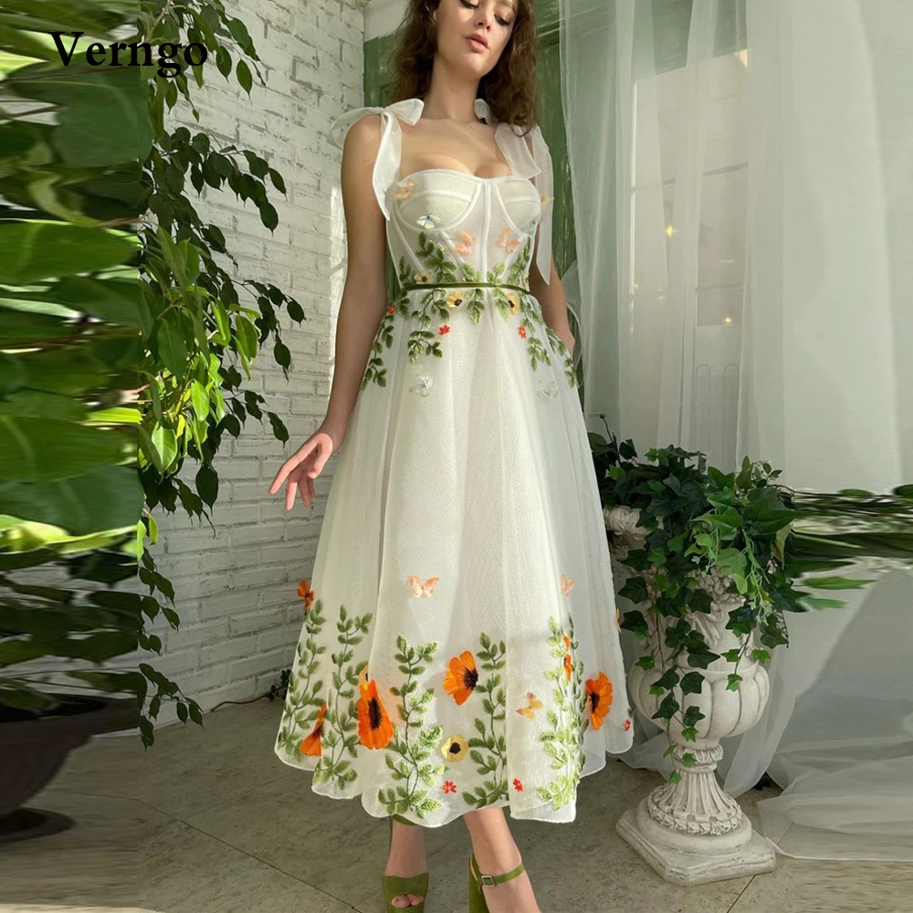 Verngo New A Line White/Pink/Blue Prom Dresses Adjustable Straps Floral Flowers Sweetheart Ankle Length Formal Party Gown
Verngo New A Line White/Pink/Blue Prom Dresses Adjustable Straps Floral Flowers Sweetheart Ankle Length Formal Party Gown