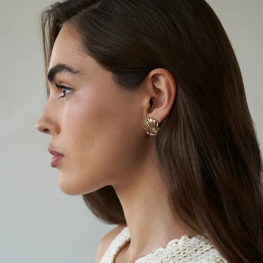 Vintage Round Irregular Twisted Stripe Stud Earrings for Women Gold Plated Stainless Steel Daily Jewelry
Vintage Round Irregular Twisted Stripe Stud Earrings for Women Gold Plated Stainless Steel Daily Jewelry