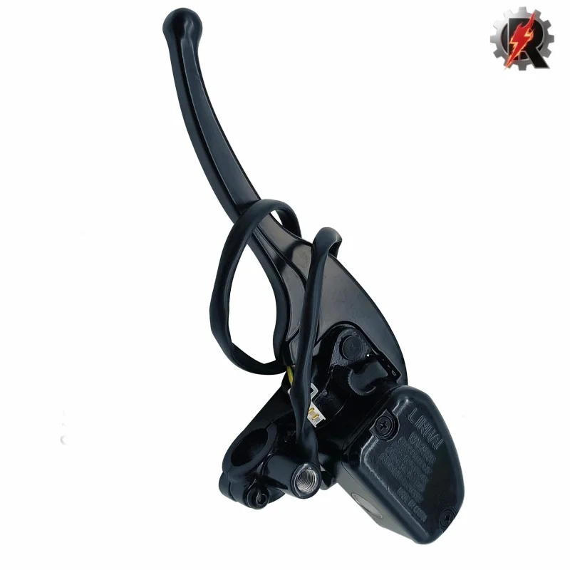 Apply Linhai 260 300 370 400 E2 E4 IRS 420 LH40DA 500 M550 M550L M565LT 570 M570L E4 E5 22101 27320 Front Brake Master Cylinder
Apply Linhai 260 300 370 400 E2 E4 IRS 420 LH40DA 500 M550 M550L M565LT 570 M570L E4 E5 22101 27320 Front Brake Master Cylinder