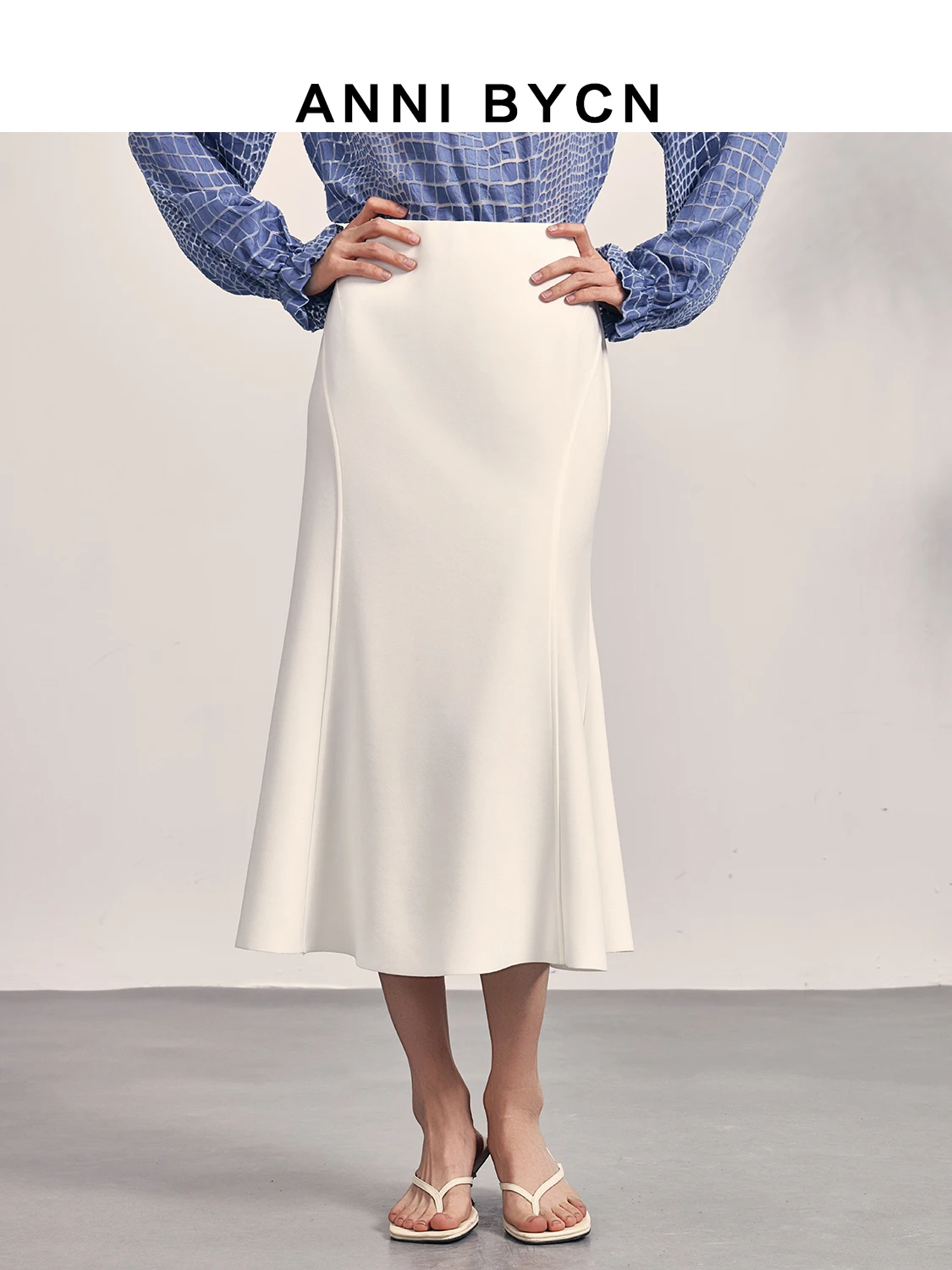 Elegant Acetate White Fish Tail Skirt Women's Spring Autumn High Waist Midi Skirt Soft And Beautiful Commute Style Pure Color
Elegant Acetate White Fish Tail Skirt Women's Spring Autumn High Waist Midi Skirt Soft And Beautiful Commute Style Pure Color