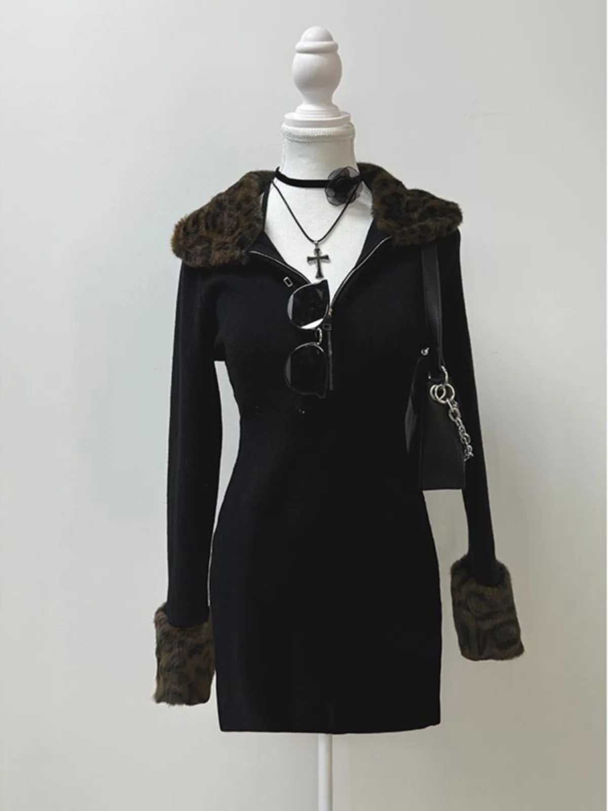 Original Bla Leopard Print Knitted Dr Women's Early Spring 2025 Slim Fit Wrap around Skirt High Waist Long Sve Cotton...
Original Bla Leopard Print Knitted Dr Women's Early Spring 2025 Slim Fit Wrap around Skirt High Waist Long Sve Cotton...