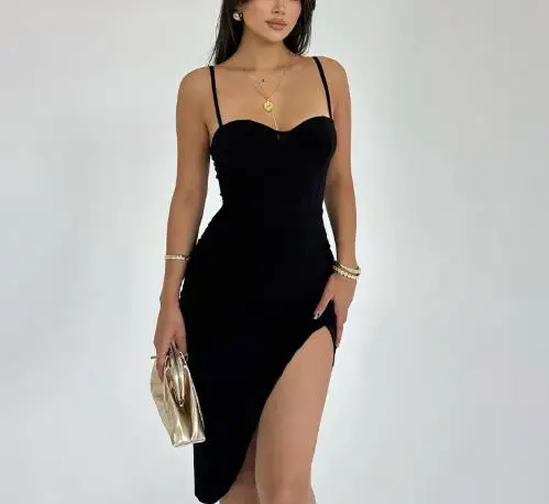Summer 2025 Solid Color Sexy Temperament High-End Slim Fit Bag Hip Suspender Dress Women Low Cut V-Neck Split Suspender Dress
Summer 2025 Solid Color Sexy Temperament High-End Slim Fit Bag Hip Suspender Dress Women Low Cut V-Neck Split Suspender Dress