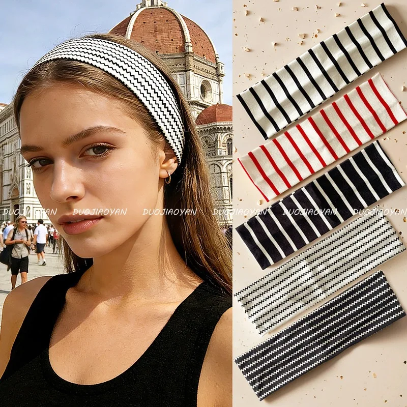 1pcs New European Striped Printed Wide Headbands For Women, Retro Elastic Breathable Sweat Absorbent Hair Bands, Fashion Hair Accessories For Sports Daily Street Party
1pcs New European Striped Printed Wide Headbands For Women, Retro Elastic Breathable Sweat Absorbent Hair Bands, Fashion Hair Accessories For Sports Daily Street Party